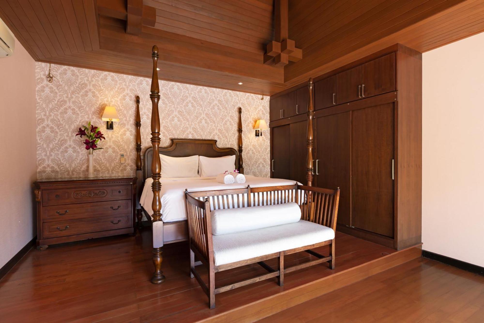 Villa Sri Suri Rawai Esterno foto