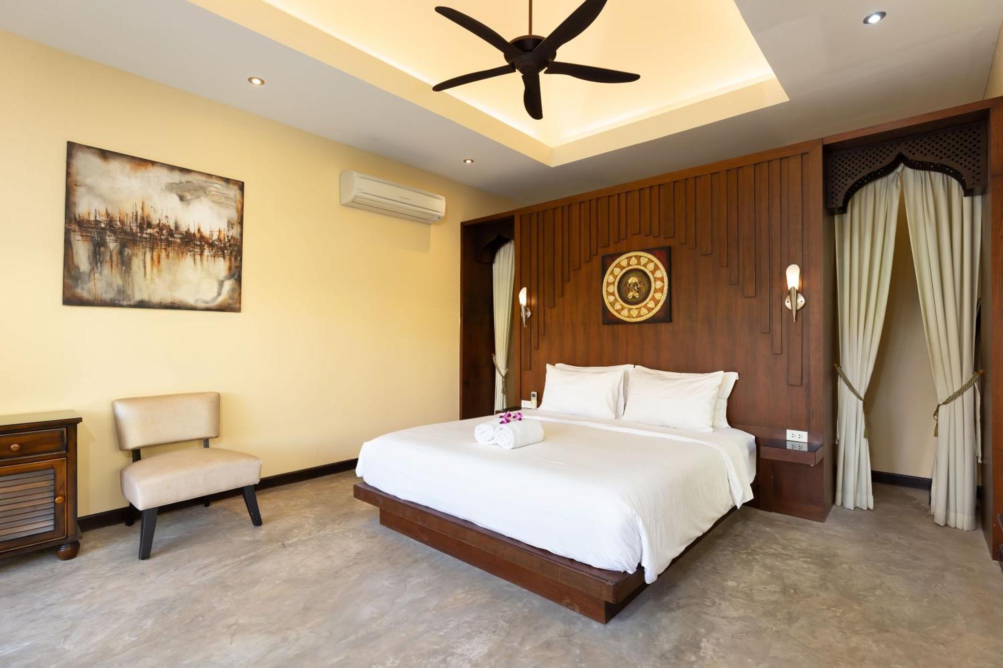 Villa Sri Suri Rawai Esterno foto